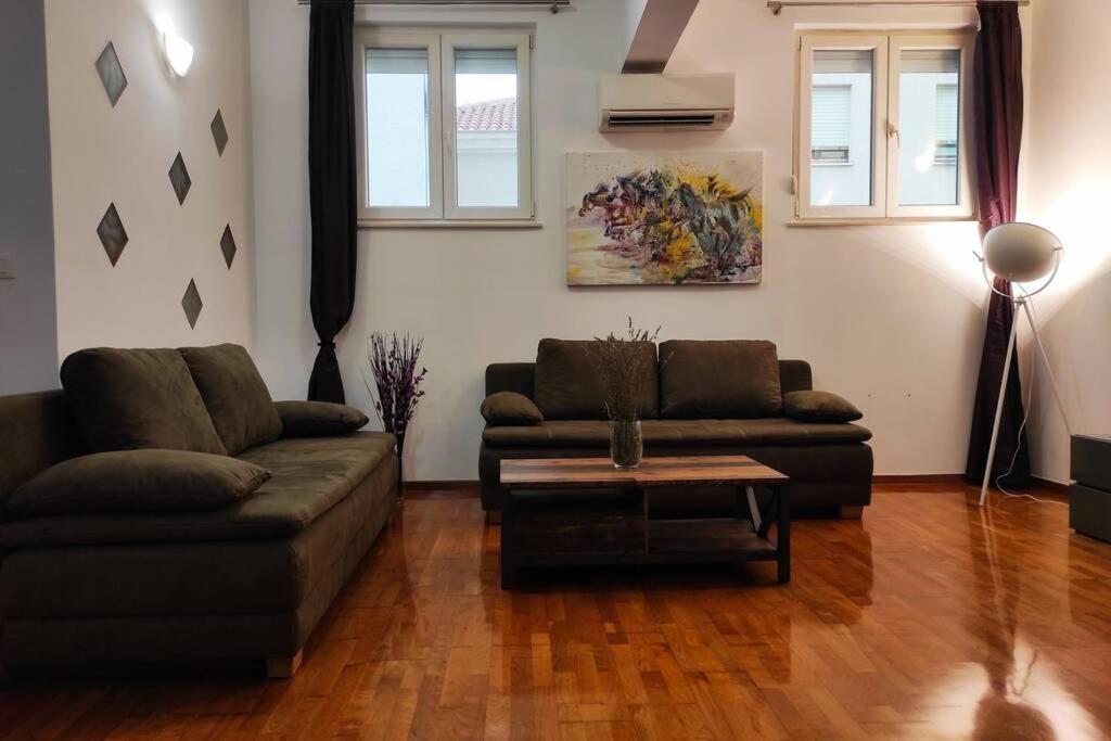Spacious Apartment Near City Center And The Beach Spalato Esterno foto