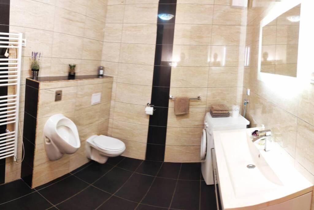 Spacious Apartment Near City Center And The Beach Spalato Esterno foto